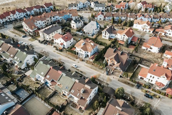Fontaine solaire : les principaux types disponibles sur le marché